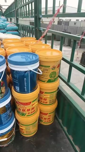 水溶肥搭配有机肥发一车，有需要的老板联系我